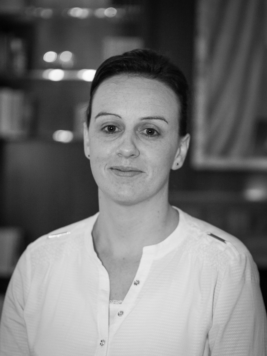 Michelle Riell Team